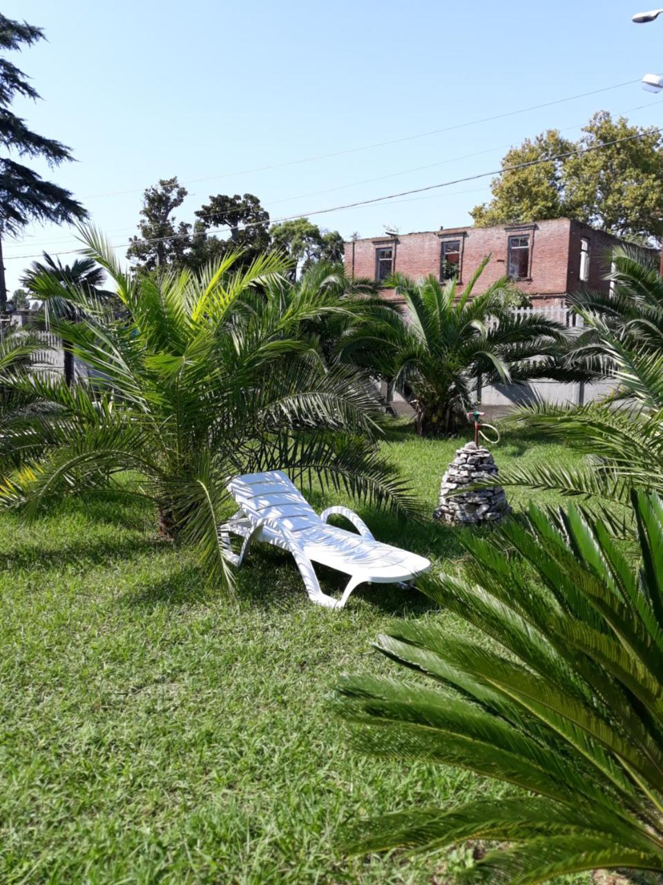Galina Guest House Alakhadze Екстериор снимка